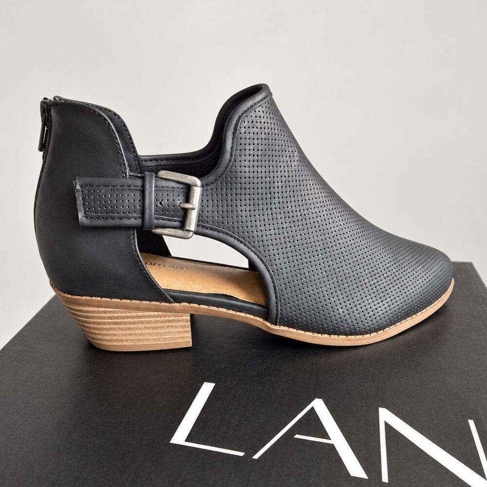 Women’s Black Ankle Strap Block Heels Dress Shoes – Lane Bryant NIB